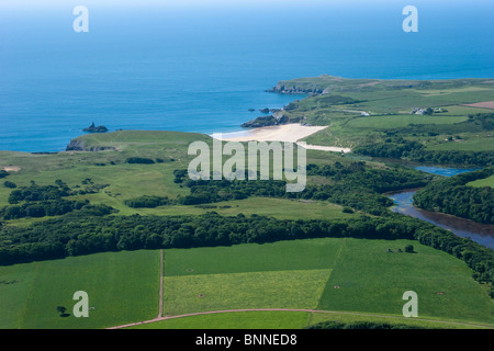 Luftaufnahme von Pembrokeshire Küste in der Nähe von breiten Haven Süd Seelandschaft National Küste Wales UK aus der Luft. 053784 Aerial Stockfoto