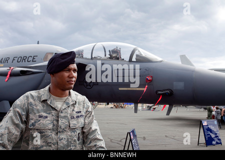 uns Luft Kraft Kampfjet bei Flugschau in Großbritannien. Personal Taylor. Stockfoto