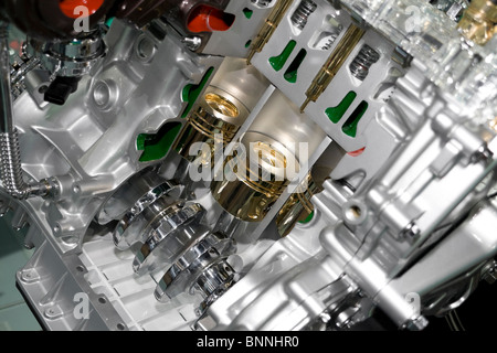 Kfz Zylinder Block und Auto-Kolben-Ansicht Stockfoto