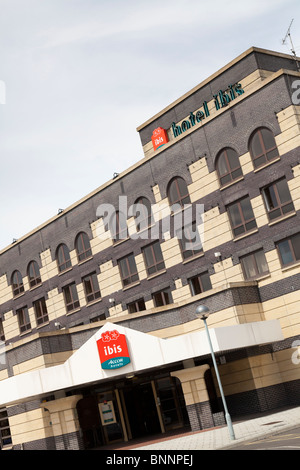 Ibis Hotel in Southampton West Quay mit logo Stockfoto