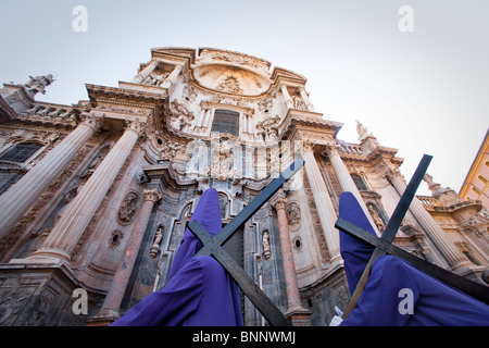 Andalusien Spanien Murcia Karfreitag Religion Prozession Haube cross benutzerdefinierte Reisen Tourismus Urlaub Ferien Stockfoto