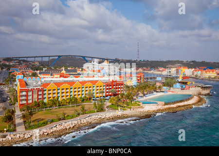 Die Carnival Casino am Cruise Schiff Hafen in Otrabanda in Willemstad, Curaçao, Niederländische Antillen. Stockfoto