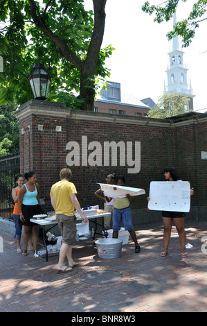 Schüler Backen Verkauf, Harvard University, Cambridge, Massachusetts, USA Stockfoto