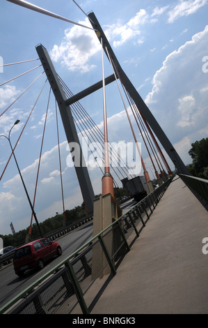 Siekierkowski Brücke über die Weichsel in Warschau, Polen Stockfoto