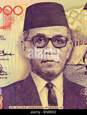 Sri Sultan Hamengku Buwono IX (1912-1988) über 10000 Rupiah 1992 Banknote aus Indonesien. Stockfoto