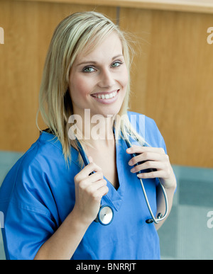 Schöne Ärztin Stockfoto