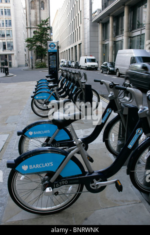 Londons neues Fahrrad Verleih Schema in Guildhall, Großbritannien Stockfoto