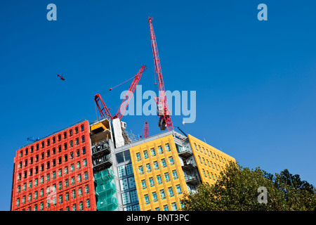 Zentrale St Giles ist das erste Werk in Großbritannien von Renzo Piano Building Workshop, es ist ein Büro- und Wohn-Schema Stockfoto