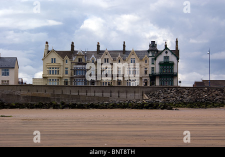 DAS HAUS, WO JOHN DARWEN IN SEINEM KANU SEATON CAREW ANSICHT VOM STRAND AUFBRECHEN Stockfoto