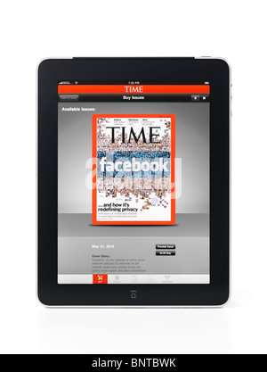 Apple iPad 3G Tablet mit Time Magazine Facebook im Zusammenhang mit Deckel im AppStore auf dem Display isoliert auf weißem Hintergrund Stockfoto