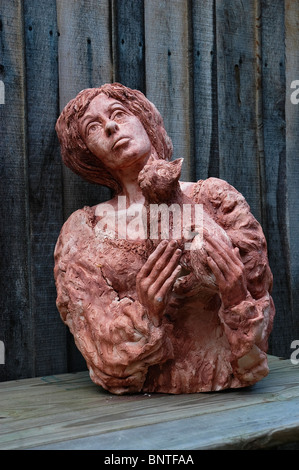 Keramik-Skulptur von David Waltz, Columbia, KY. Stockfoto