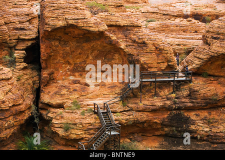 Treppe in den Garten von Eden.  (Kings Canyon) Watarrka Nationalpark, Northern Territory, Australien. Stockfoto