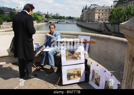 Künstler verkaufen Arbeit von Pont Neuf Paris Frankreich Stockfoto