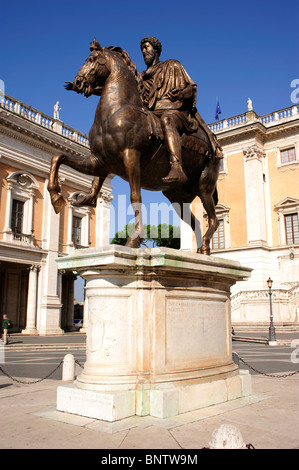 Italien, Rom, Piazza del Campidoglio, Statue von Marcus Aurel Stockfoto