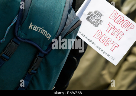 Gewerkschaften, Wohlfahrtsverbände und Lobby-Gruppen beitreten "Setzen die Menschen zuerst" März protestieren für Arbeitsplätze, Gerechtigkeit und Umweltschutz Stockfoto