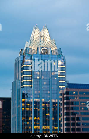 Der Finanzdistrikt Frost Bank Tower nicknamed "Stachel" oder "Eule Gesicht" in Austin, Texas, USA Stockfoto