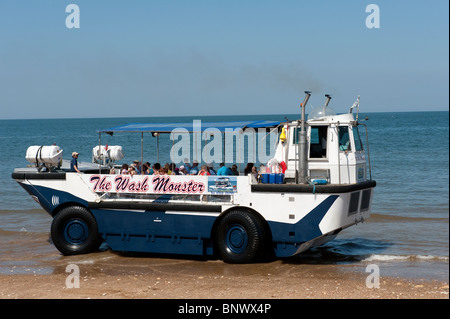 Wiley-Waschanlagen-Monster, ein Amphibien-Handwerk bei Hunstanton in Norfolk, England Stockfoto