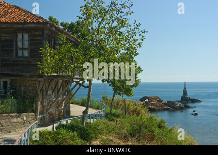 Südliches Schwarzmeerküste, Holzhaus bei Ahtopol, Leuchtturm, Balkan, Bulgarien Stockfoto
