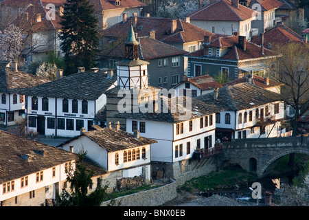 Trjavna, eine kleine Stadt, alte traditionelle Architektur von oben, Architekturgeschichte, Balkan, Bulgarien Stockfoto