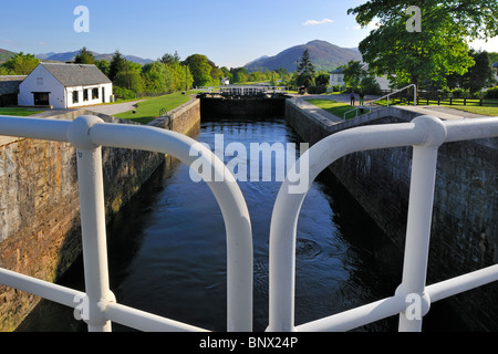 Neptuns Treppe, eine Treppe Sperre auf dem Caledonian Canal bei Banavie, Fort William, Highlands, Schottland, UK Stockfoto