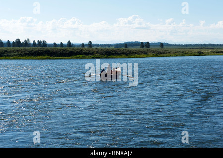 Drift Boot Fischen auf die Henrys Fork Stockfoto