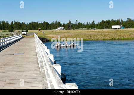 Drift Boot Fischen auf die Henrys Fork Stockfoto