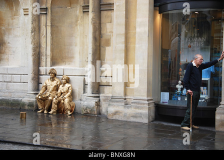 Straßenmusikanten in Bad Stadt Zentrum Vereinigtes Königreich Stockfoto