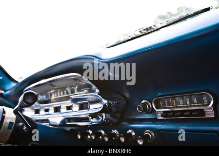 Armaturenbrett des Ford Falcon Futura Stockfoto