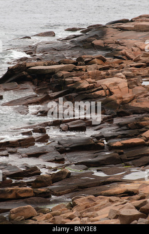 Seashore rockt am Heilbutt Punkt, Rockport, Massachusetts Stockfoto