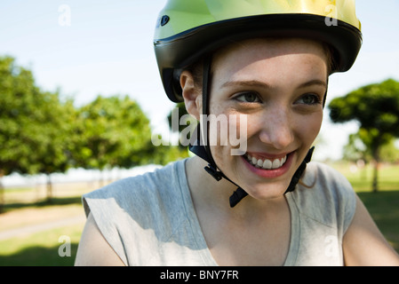 Junge Radfahrer, portrait Stockfoto