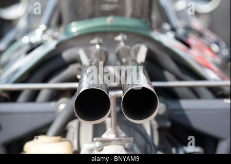 Formel 1 Lotus 25 Auspuffrohre, 2010 Silverstone Classic, England, UK Stockfoto