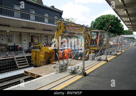 Bauarbeiten an der Highbury & Islington Station North sind im Gange London Overground Line England Großbritannien Stockfoto