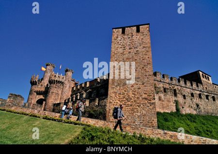 Spanien, Jakobsweg: Templerburg in Ponferrada Stockfoto