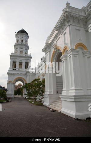 Seitenansicht der Johor Staat Moschee Masjid Negeri Sultan Abu Bakar. Stockfoto