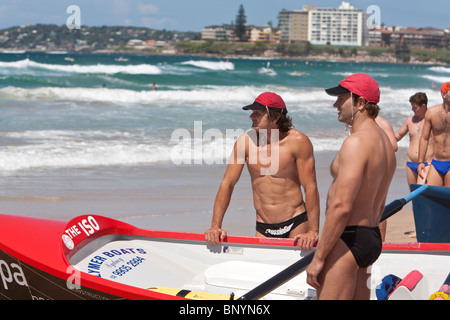 Classics-Mannschaft bei einem Surf-Karneval am Cronulla Beach.  Sydney, New South Wales, Australien Stockfoto