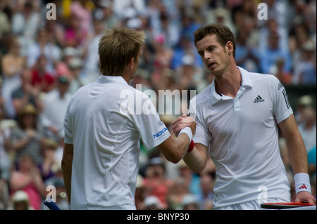 24. Juni 2010: Andy Murray V Jarkko Nieminen spielte auf dem Centre Court.  Internationales Tennisturnier in Wimbledon statt auf der All Stockfoto