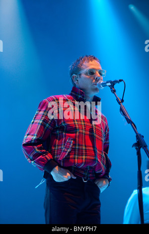 Belle und Sebastian Auftritt beim Latitude Festival 2010, Henham Park, Suffolk, England. Stockfoto