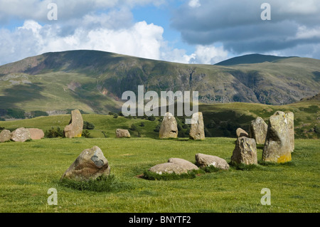 Castlerigg Stone Circle, nr Keswick mit Clough Kopf und große Dodd darüber hinaus. Die Seenplatte, Cumbria, England, UK Stockfoto