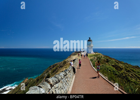 Blick auf Leuchtturm Cape Reinga an einem hellen Sommertag, Neuseeland Stockfoto