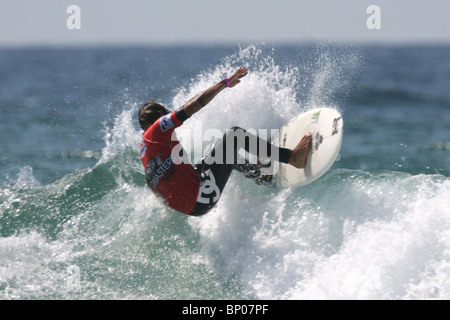 Franzose Marc Lacomare, Relenless Boardmasters Surfwettbewerb, Newquay, Cornwall, 8. August gewonnen. Stockfoto