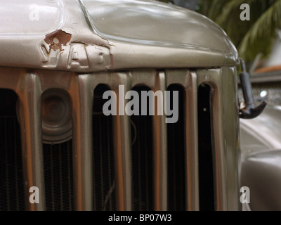 Altes russisches UAZ Jeep in Luang Prabang, Nordlaos (Detail) Stockfoto