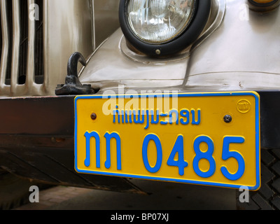 Altes russisches UAZ Jeep in Luang Prabang, Nordlaos (Detail) Stockfoto
