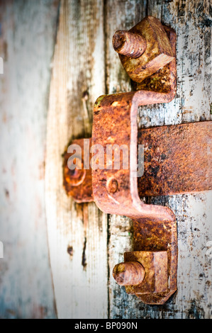 rostiges Metall und Holz Hintergrund Stockfoto