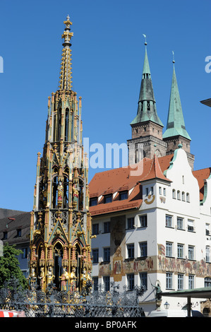 Der schöne Brunnen oder schöner Brunnen in Nürnberg Deutschland Nürnberg Deutschland Europa Stockfoto