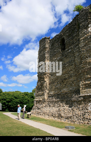 Canterbury Castle von den Normannen zwischen 1100 und 1135 errichtet. Der Bergfried war ein county Gefängnis im dreizehnten Jahrhundert geworden. Stockfoto