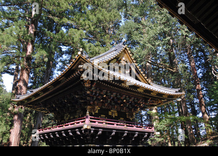 JAPON, NIKKO, Taiyuin-Mausoleum in geschichtliches Stockfoto