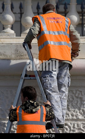 Gemeinde-Payback-Arbeiter in Brighton. Bild von James Boardman. Stockfoto