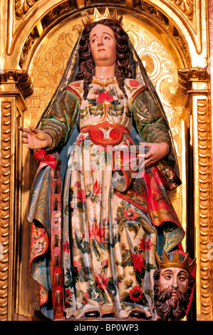 Spanien, Jakobsweg: Mutter Mary in einer Kapelle der Kathedrale von Santo Domingo De La Calzada Stockfoto