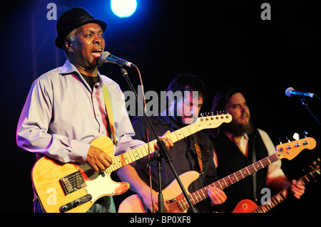 Booker T. Jones, US-amerikanischer blues-Sänger und Musiker im Festzelt Hauptbühne. Maryport Blues Festival, 2010. Cumbria, England Stockfoto