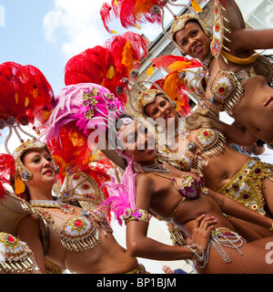 Hackney ein Karneval 2010 Samba-Tänzer von Paraiso Schule von Samba Stockfoto